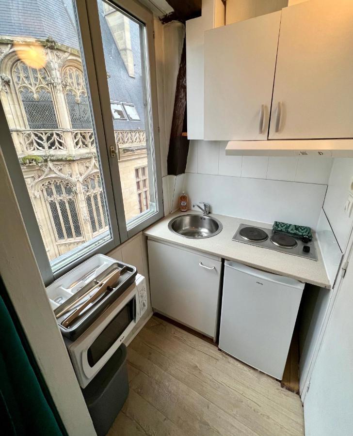 Studio Au Coeur De Rouen, 4 Personnes, Calme & Elegant Exteriér fotografie